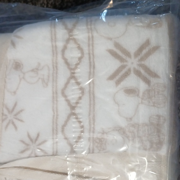 LAST ONE‼️Snoopy Peanuts VelvetSoft Berkshire Blanket Throw Charlie Brown - Picture 4 of 7